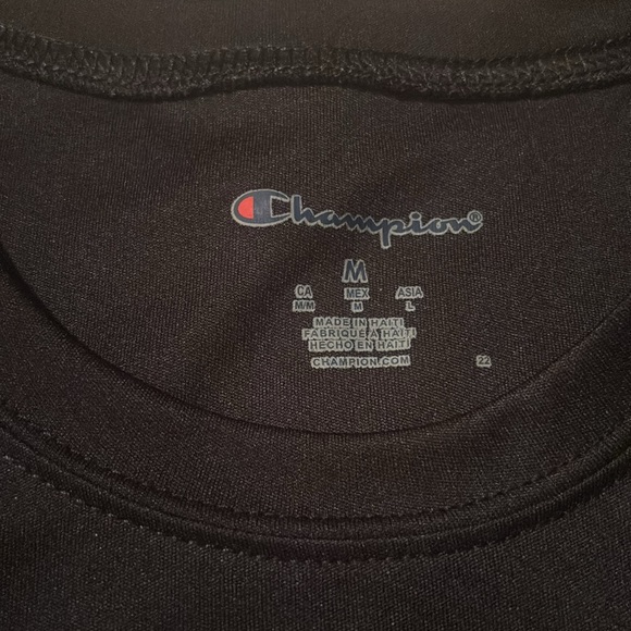 Champion Men’s black top - Picture 2 of 3